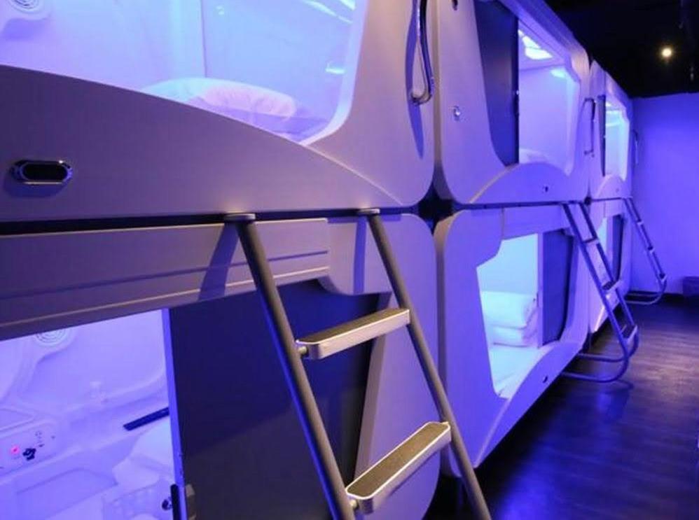 Hey Bear Capsule Hotel Tajpej Kültér fotó
